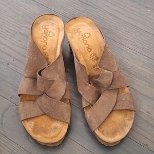 Yokono Wedge Sandals Summer Heels Womens Size 7.5 Made in Spain  Suede/Leather